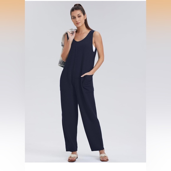 Pants - Women's Navy knit  Jumpsuit size Large